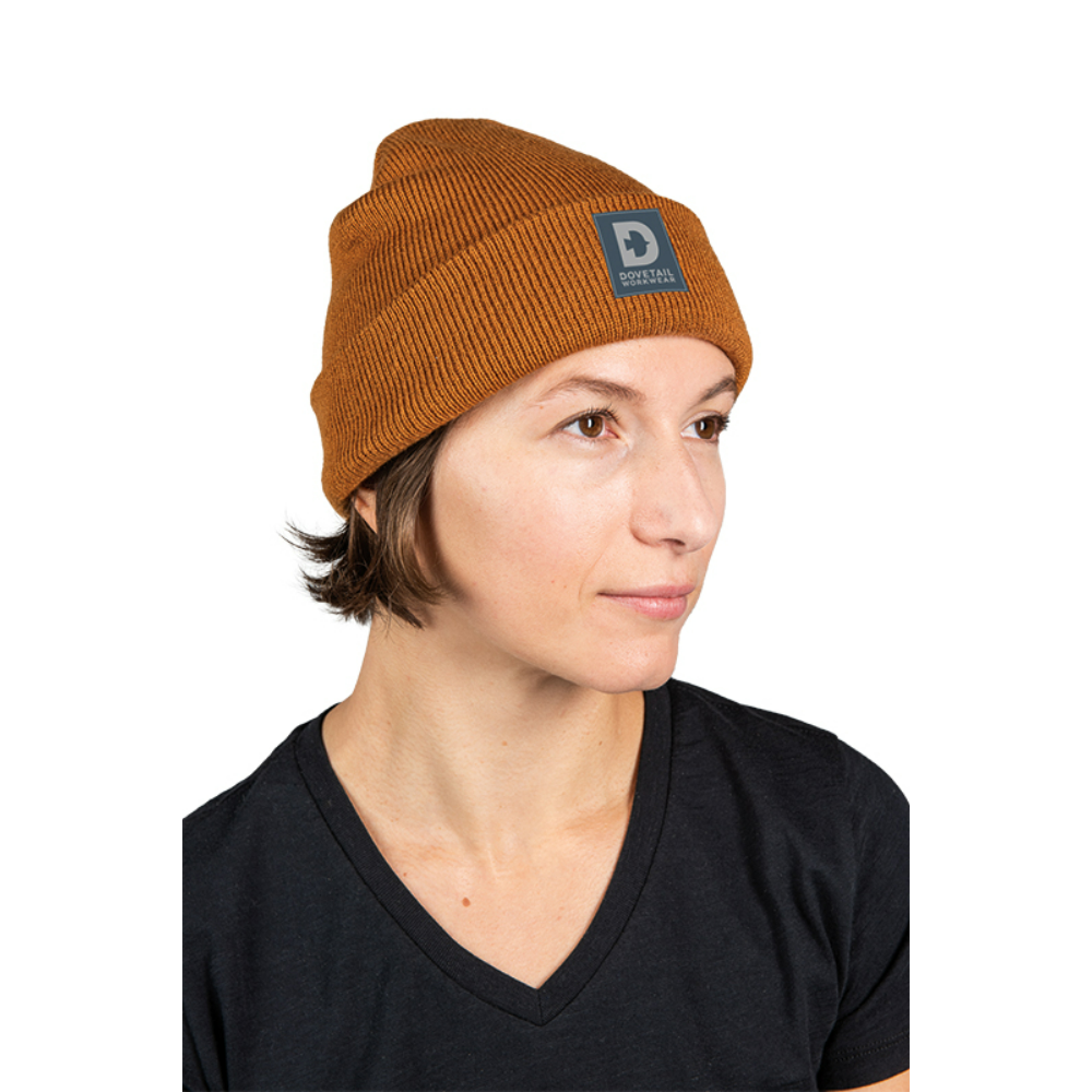 DOVETAIL LOGO BEANIE - SADDLE BROWN